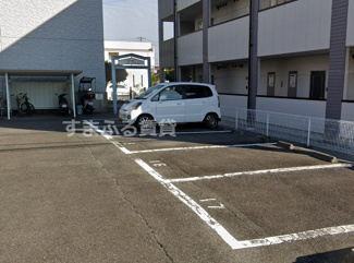 【駐車場】