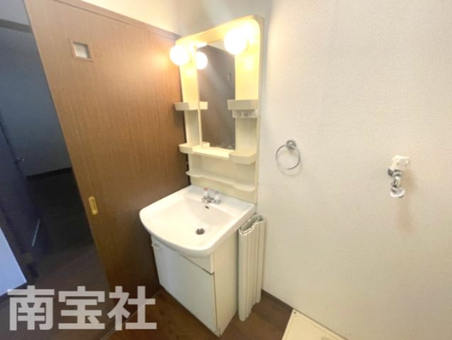 【洗面所】