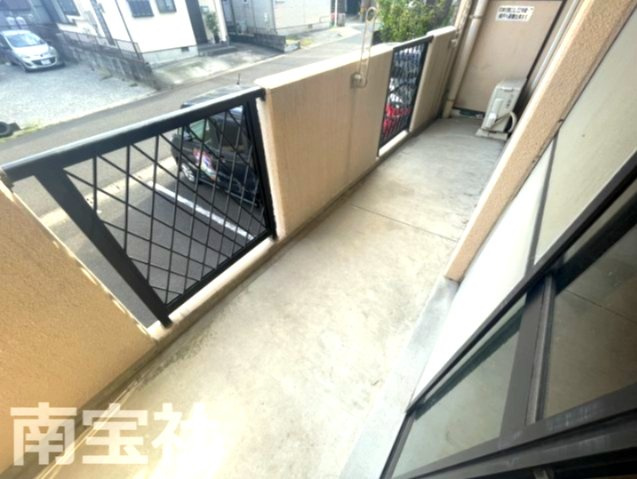 【バルコニー】