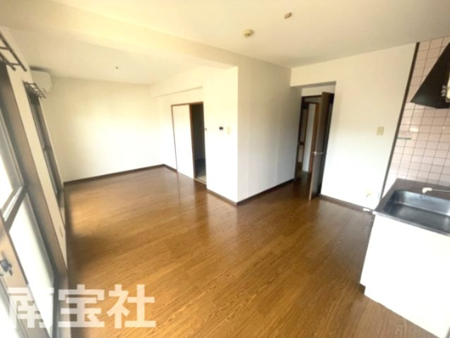 【居間・リビング】