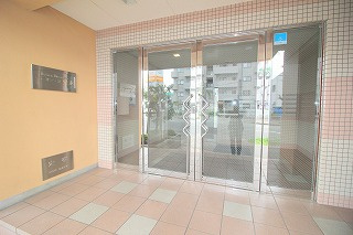 【エントランス】 | ラ・セーヌ蛍池