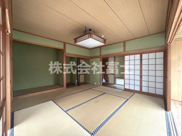 二タ子売家の和室