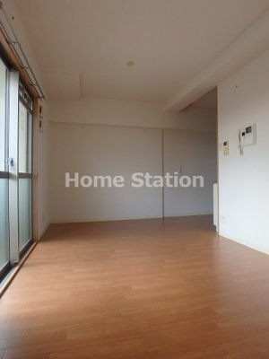 【居間・リビング】 | ラフィーネフォレスタ