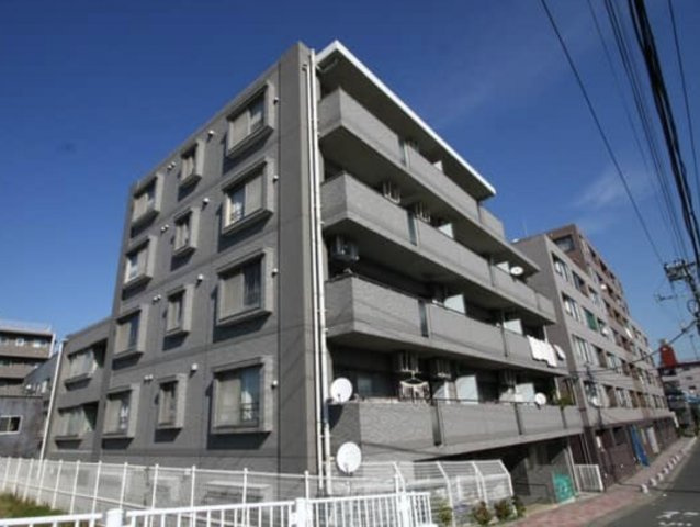 リブゼ横浜アクアポートの外観