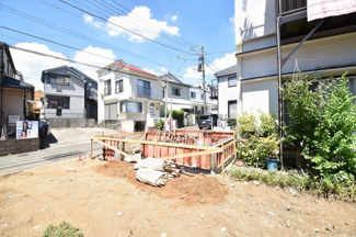 【外観】 | いよいよ基礎工事が始まりました。完成施工例の見学も可能です。