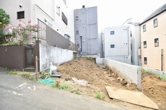 【外観】 | 現地見学や資料請求などお気軽にお問合わせ下さい。
周辺環境とあわせて現地ご案内致します。