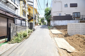 【前面道路含む現地写真】 | 現地見学や資料請求などお気軽にお問合わせ下さい。
周辺環境とあわせて現地ご案内致します。
