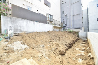 【外観】 | 現地見学や資料請求などお気軽にお問合わせ下さい。
周辺環境とあわせて現地ご案内致します。