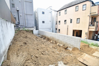 【外観】 | 現地見学や資料請求などお気軽にお問合わせ下さい。
周辺環境とあわせて現地ご案内致します。