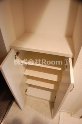 【収納】 | レオンコンフォート北浜 | 専用の収納スペースです