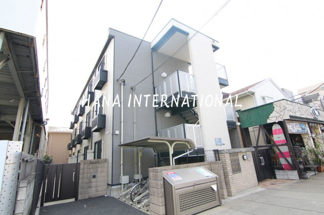 レオパレススター