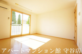 【居間・リビング】 | T'sキャッスル