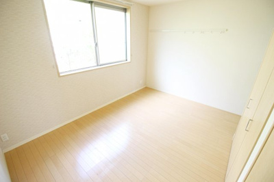 【洋室】 | メゾンフレールA