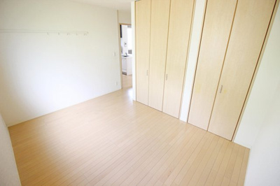 【洋室】 | メゾンフレールA