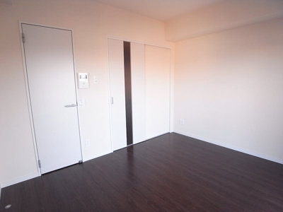 【洋室】 | 飛幡ブレイン