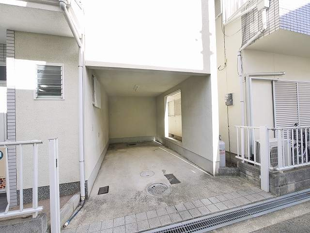 マイホーム杏2の駐車場|カースペースがあります