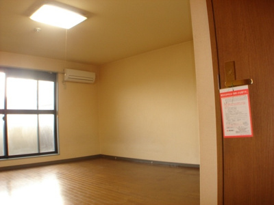 【居間・リビング】 | ドミール喜連