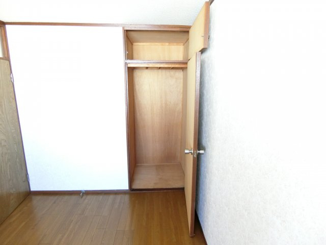 泉ヶ丘コーポラスの居間・リビング