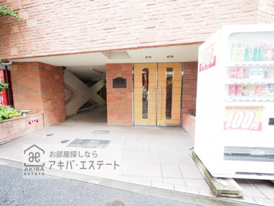 【エントランス】 | メインステージ日本橋小伝馬町