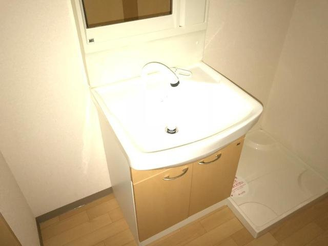 コーポ２５の洗面所|洗髪洗面化粧台