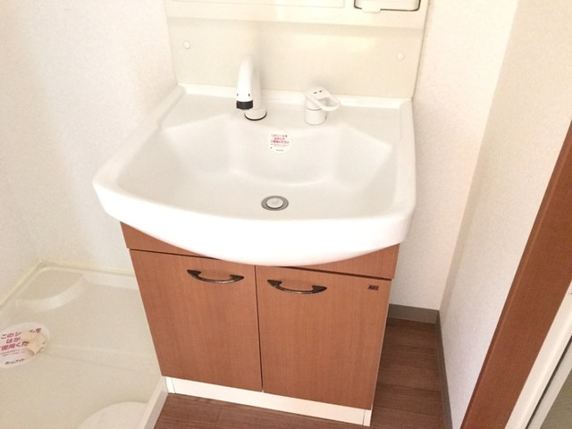 アメニティーグリーンの洗面所|洗髪洗面化粧台(イメージ)