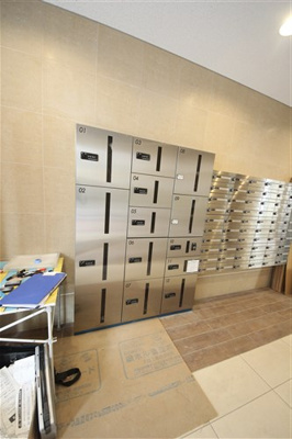 【エントランス】 | グランロード立売堀