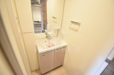 【独立洗面台】 | エス・キュート梅田東 | 使いやすい独立洗面台です