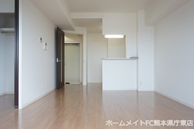 クレストリー長嶺南の居間・リビング