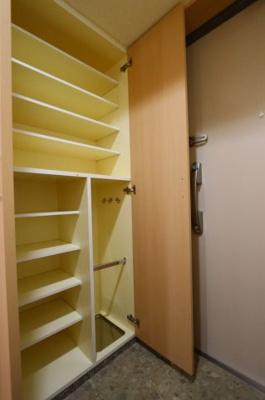 【玄関】 | ヒューマンハイム平成