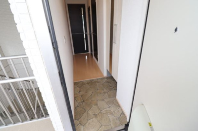 【玄関】 | ロイトンⅢ