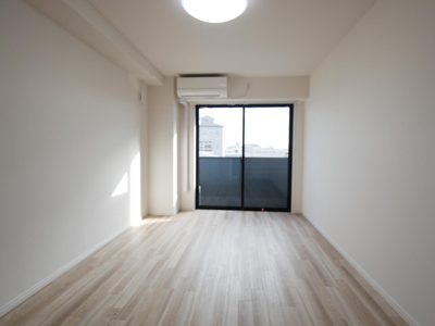 【居間・リビング】 | フラッティ葛野七条