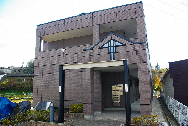 サンライフ（市坂宮ノ内）のエントランス