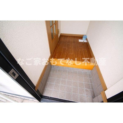 【玄関】 | DUPLEX国王27