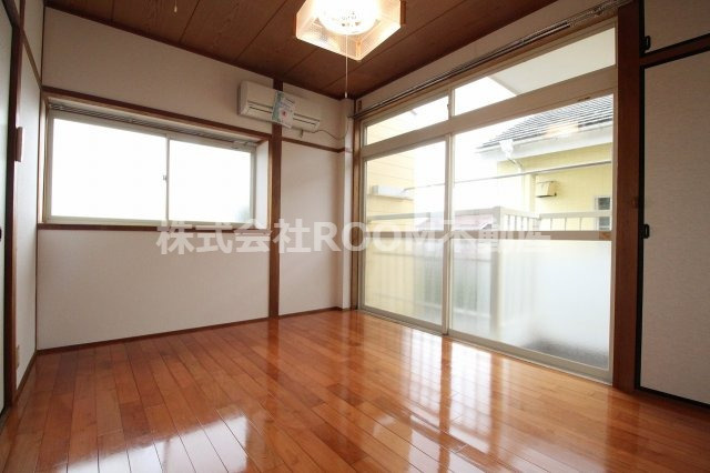 田中コーポの洋室|使い勝手のいい洋室です