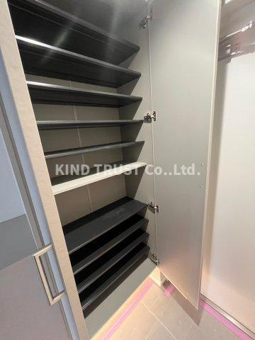 メロディーハイムTEN-ROKU 弐番館の収納|収納スペース豊富です