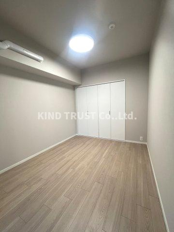 メロディーハイムTEN-ROKU 弐番館の居間・リビング|ゆったりとした居間です