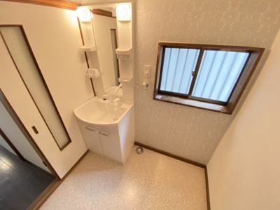 【洗面所】 | 善根寺町1丁目戸建賃貸