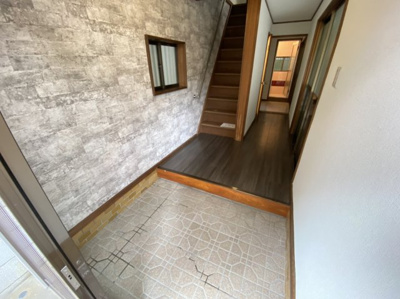 【玄関】 | 善根寺町1丁目戸建賃貸