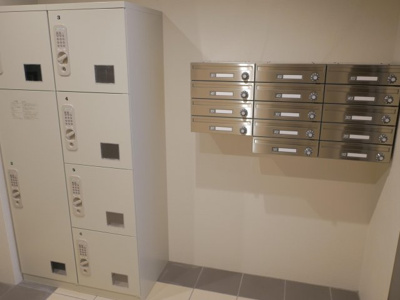 【エントランス】 | Resonance西陣 | 宅配ボックスあり