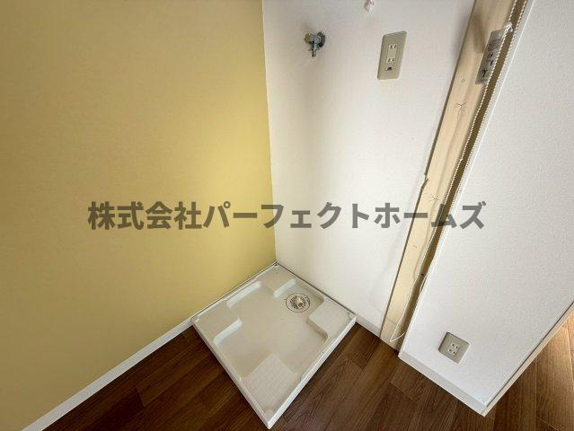 香里北之町戸建　賃貸の設備|洗濯パン