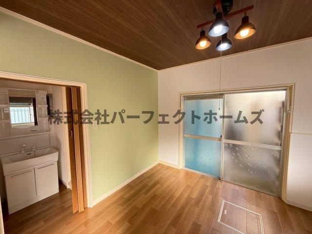 香里北之町戸建　賃貸の居間・リビング|リビングです