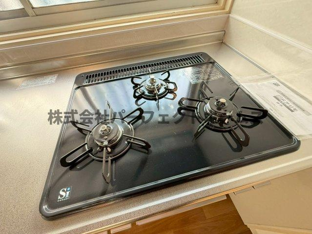 香里北之町戸建　賃貸のキッチン|お料理しやすいキッチンです