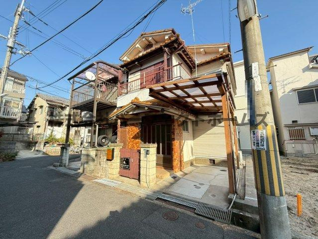 香里北之町戸建　賃貸の駐車場|駐車スペースもあります