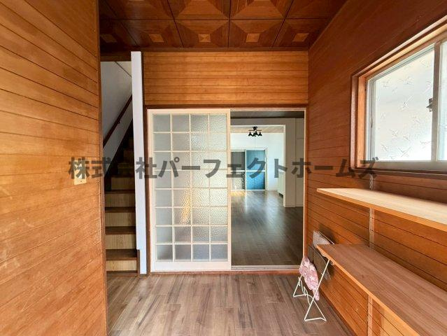 香里北之町戸建　賃貸の内装|内装もきれいです