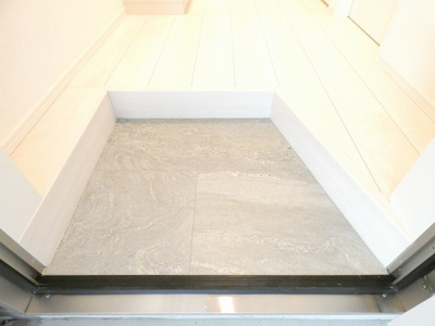 【玄関】 | こぐまヴィラ尾頭橋