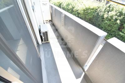 【バルコニー】 | S-FORT福島ＬａＬｕｎａ | 外からの目が気にならないバルコニーで洗濯物が干せます