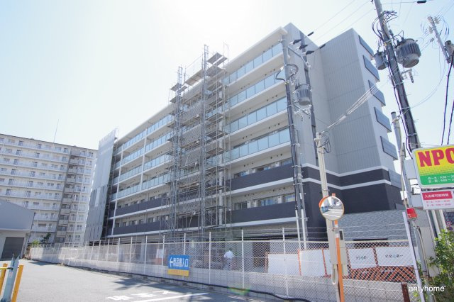 エスリード大阪クレストコート　仲介手数料無料の外観