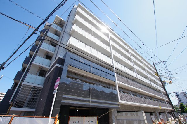 エスリード大阪クレストコート　仲介手数料無料の外観