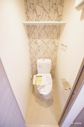 エスリード大阪クレストコート　仲介手数料無料のトイレ