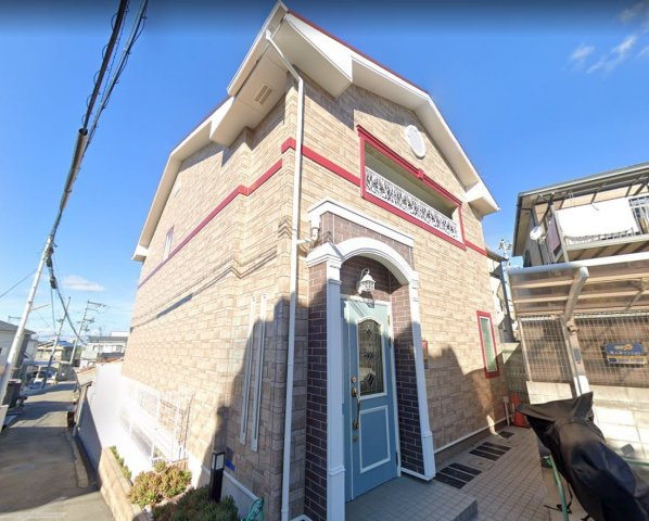 和泉市伯太町５丁目のアパート